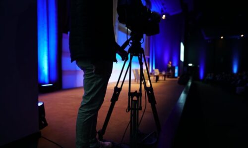 Detaily případu úmrtí moderátorky Martiny Veselovské. Zemřela před odchodem na oslavu