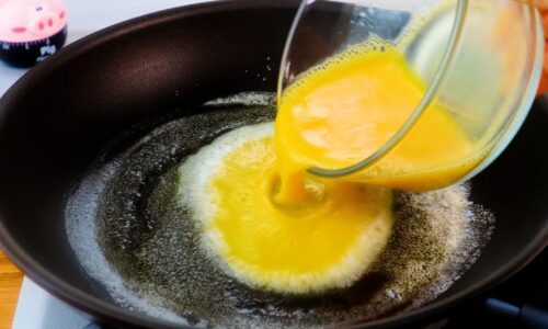 Just fry the eggs this way and the result will be amazing! Quick breakfast recipe