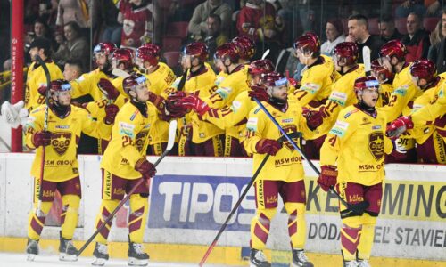 Začína sa boj o najvyššiu hokejovú súťaž. Trenčín má veľkú nevýhodu
