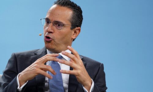 Núdzové opatrenia nestačia. Európe hrozí výpadok energií už budúci mesiac, varuje Nemecko a šéf Shellu