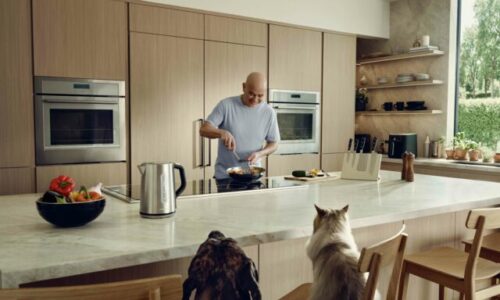 Výkonná technológia pre kuchyňu a domácnosť: Silvercrest a Andre Agassi kladú dôraz na špičkové technológie a ľudský prístup.