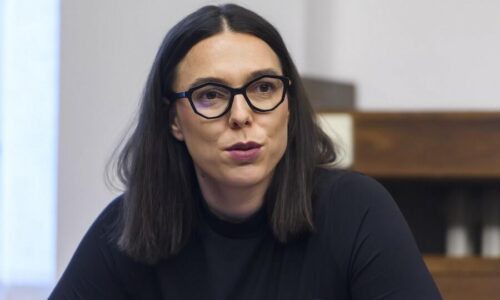 Taraba sa chystá ľuďom vŕtať na ich pozemkoch bez toho, aby im to povedal, tvrdí PS