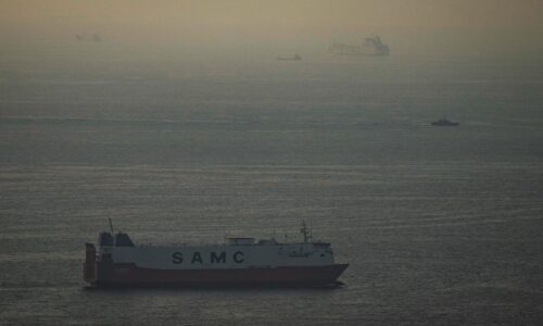 Francúzska armáda rokovala so zástupcami 35 krajín o znovuotvorení Hormuzského prielivu po skončení bojov