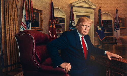 „Výnimočný stav“, ktorý z Donalda Trumpa urobil amerického „monarchu“