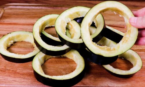 New way to make breakfast! Easy and delicious eggplant recipe