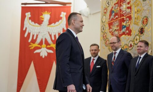 Poľsko ako líder Európy? Veľké ambície hatí hlboký rozkol medzi politickými špičkami