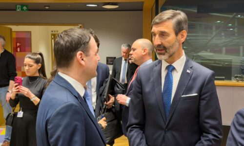 Šéfovia diplomacií EÚ budú v utorok rokovať na Ukrajine. Blanár nepríde, bude v Česku