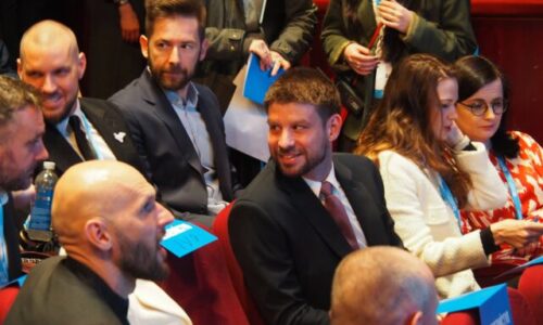 Demokrati blahoželajú Šimečkovi a oceňujú rozhodnutie odmietnuť spoluprácu s koaličnými stranami