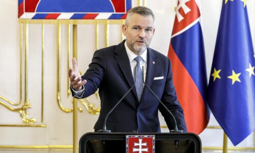 Ak premiér príde s návrhom zmien vo vláde, budeme o tom hovoriť, tvrdí prezident