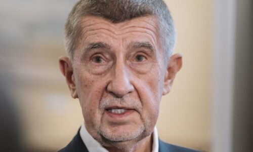 Levnější paliva? Jedině zastropovat marže, říká Babiš. Vláda promluví s hlavními hráči na trhu