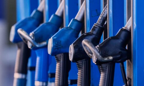 Nemeckí nákladní prepravcovia pre prudký rast ceny nafty žiadajú o vládnu pomoc, hovoria o vplyve na ceny