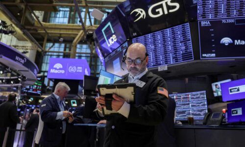 Vojna v Iráne vymazala z akcií výrobcov luxusných tovarov sto miliárd dolárov, zaznamenali pokles odbytu