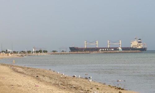 Tankery boli presmerované. Cez prístav Janbú Saudská Arábia exportuje už päť miliónov barelov ropy denne