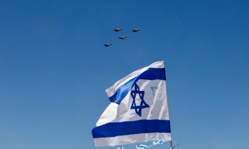 Berlín, Londýn, Rím a Paríž vyzývajú Izrael, aby upustil od trestu smrti. Posledným popraveným bol Eichmann