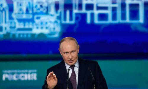 Ruský provojnový bloger Iľja Remeslo zostáva v psychiatrickej liečebni