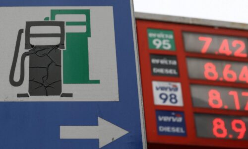 Poľsko zastropovalo cenu benzínu a nafty. Na čerpacích staniciach bude od zajtra lacnejšie, tvrdí minister