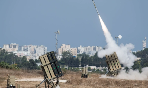 Prečo sa izraelský systém protivzdušnej obrany „Iron Dome“ ukázal byť deravý