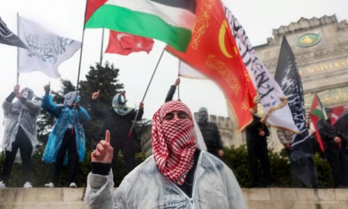 Systémy NATO zostrelili raketu vypálenú z Iránu, ktorá prenikla do Turecka