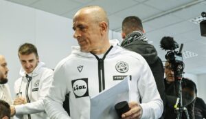 Ak nebude sfz súhlasiť, nech sa dohodne s niekým iným. calzona predstavil veľký plán