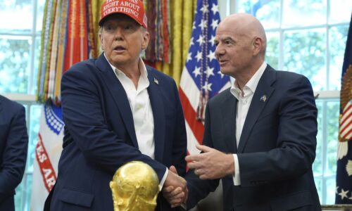 Irán bude hrať na ms vo futbale, hovorí prezident fifa. trump mení názor každý týždeň