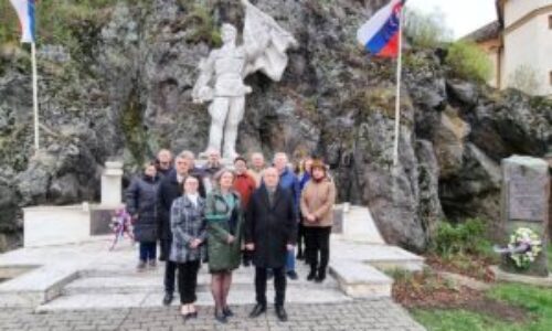 Uctili si 81. výročie oslobodenia Žarnovice