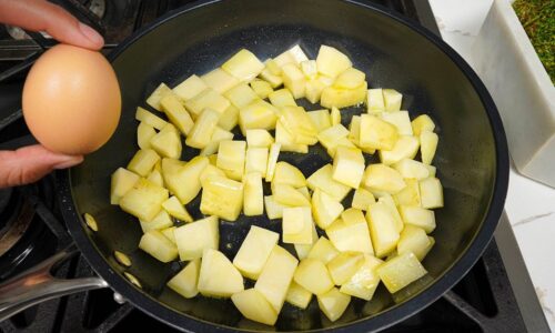 Iss Kartoffeln und Eier so! Ein einfaches, neues und nahrhaftes Gericht!