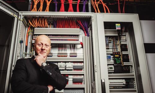 Škola v Trnave naskočila na jadrový trend. Jej riaditeľ hovorí, ako chcú pripraviť ľudí pre atómku (rozhovor)