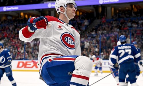 NHL: Slafkovský zažiaril dvoma bodmi na ľade Tampy Bay