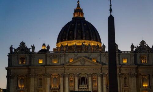 Stopka pro smlouvu s Vatikánem: Kvůli zpovědnímu tajemství a archivům ji odmítl Ústavní soud