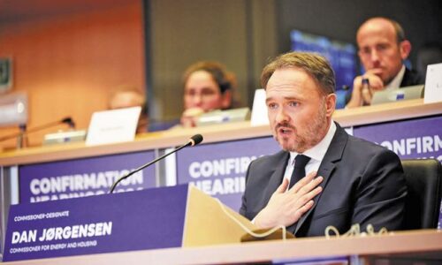 EÚ bije na poplach kvôli rastúcim cenám ropy a plynu: črtá sa veľká kríza