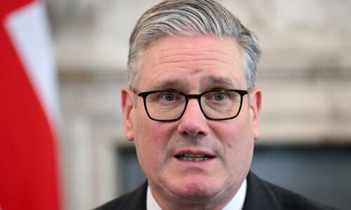 Británia usporiada schôdzku 30 krajín pre plavbu v Hormuzskom prielive, povedal Starmer