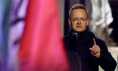 Szijjártó odmietol kritiku od českého prezidenta. Mohol skončiť ako špión komunistického Československa, tvrdí