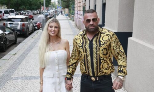 Vémola na apríla oznámil rozchod s Lelou. Fanoušci spekulují, zda nejde o vtip