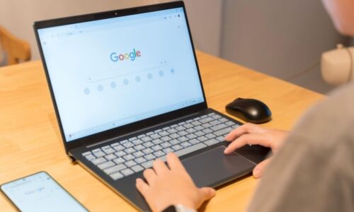 Kontroverzní zákon o digitální ekonomice. O čem je a proč se mluví o cenzuře?