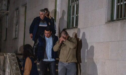 Brutální dvojnásobná vražda otřásla Francií. Expolicista měl zabít matky svých dětí