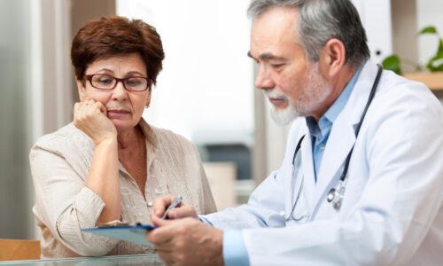 Nejasné poplatky u lekárov majú dostať pravidlá, štát chystá zmeny