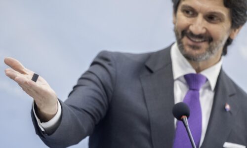 Ministerstvo obrany podpísalo zmluvu na autorýpadlá za vyše päť miliónov eur bez DPH