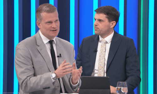 Nedostanete ani korunu, pohrozil Turek ekologům. Slaboch a zneužití práv, ohradila se opozice