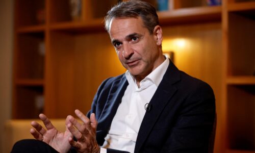 Traja členovia gréckej vlády odstúpili pre škandál s európskymi poľnohospodárskymi dotáciami