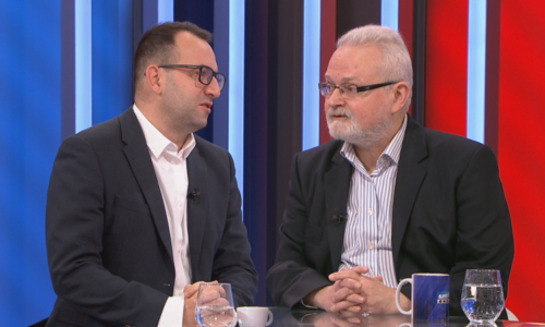 Hrozí nám nepokoje, varuje kvůli drahé ropě Kulidakis. Schmarcz zmínil podmínky pro katastrofu