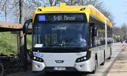 Brutální útok v lipské MHD: Řidič napomenul 13letého hocha z Iráku. Skončil v kómatu