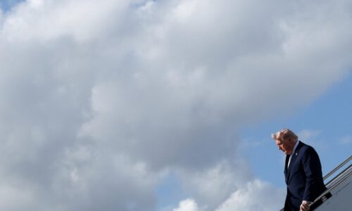 Trump zvažuje ďalšie zmeny vo svojom kabinete, tvrdia zdroje televízie NBC