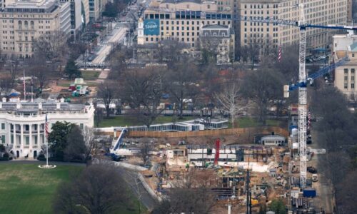 Trump staví přísně tajný supermoderní bunkr. Pod tančírnou Bílého domu má stát i nemocnice
