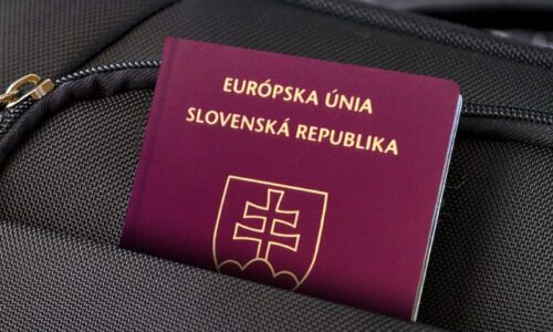 Letná dovolenková sezóna sa pomaly blíži, vybavovanie pasu preto neodkladajte, odporúča polícia