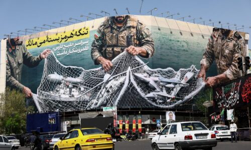 Dve vojny držia celý svet v šachu. Slovenská top fabrika však ide proti prúdu (Brífing HN)