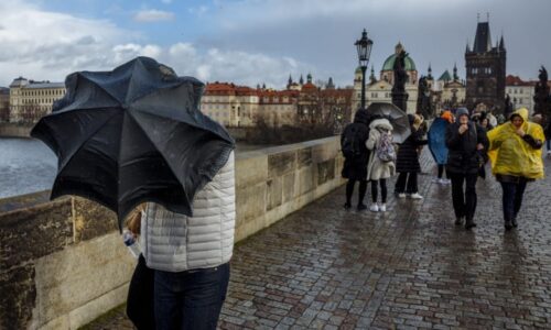 Arktický úder zadusí příchod léta, mrazivý severák přinese i sníh. RADAR odhalí, jak bude u vás