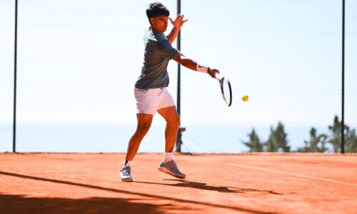 Alcarazov plán, ktorý doposiaľ nikdy neskúsil. svetová jednotka chce ovládnuť antukovú európu